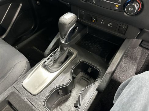 Used 2022 Nissan Frontier S w/ Technology Package RWD image 20