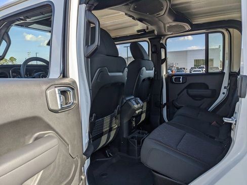 New 2026 Jeep Gladiator Mojave image 38