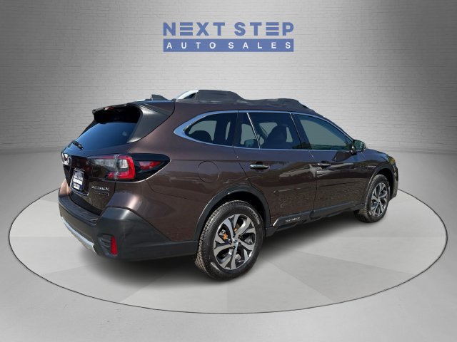 Used 2021 Subaru Outback Touring XT AWD/4WD image 8