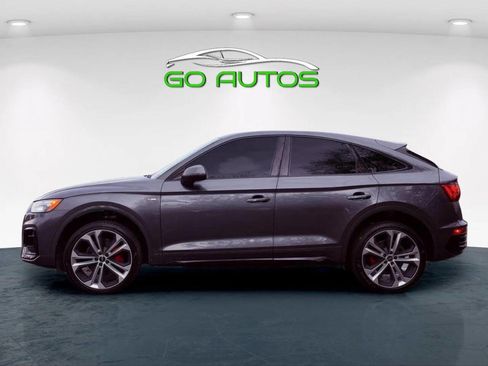 Used 2024 Audi Q5 2.0T Premium image 2