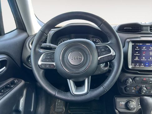Used 2023 Jeep Renegade Latitude w/ Premium Group AWD/4WD image 12