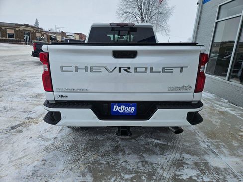 Used 2023 Chevrolet Silverado 3500 High Country image 4