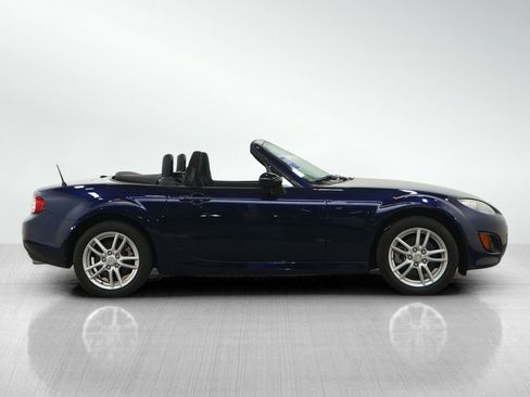 Used 2010 MAZDA MX-5 Miata Sport RWD image 7