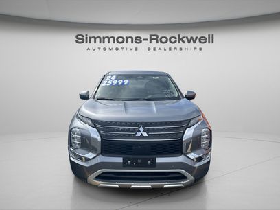 Used 2024 Mitsubishi Outlander SE