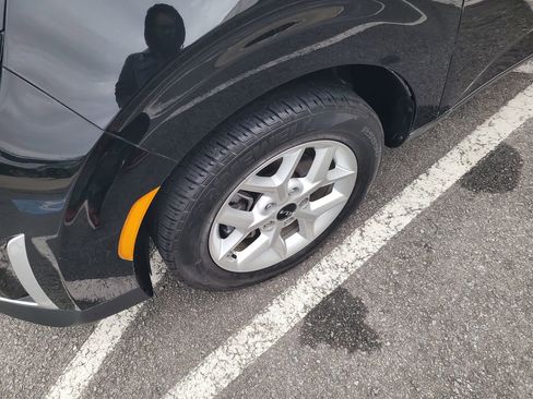 Used 2025 Kia Soul LX w/ LX Technology Package image 9