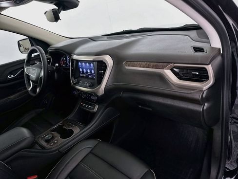 Used 2023 GMC Acadia Denali w/ Denali Ultimate Package FWD image 29