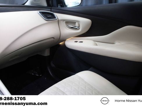 Used 2022 Nissan Murano Platinum w/ Cargo Package FWD image 9