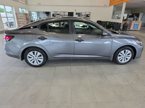 Used 2025 Nissan Sentra S FWD image 6