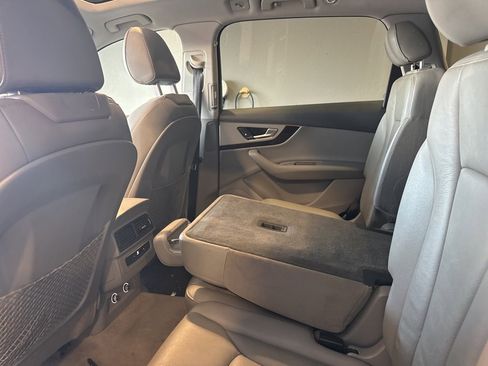 Used 2019 Audi Q7 2.0T Premium w/ Convenience Package image 13