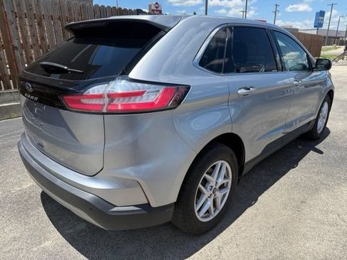 Used 2021 Ford Edge SEL FWD image 5