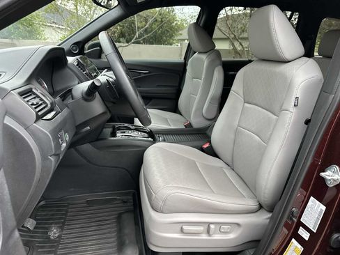 Used 2021 Honda Passport Touring image 15