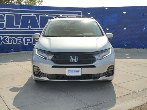 New 2026 Honda Odyssey Elite image 2