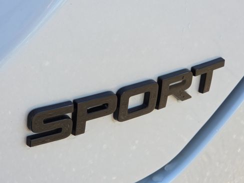 Certified 2025 Honda Pilot Sport image 34