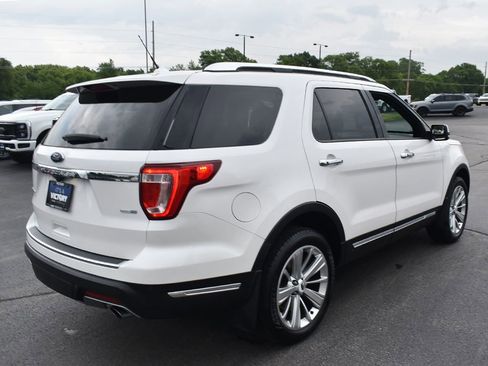 Used 2019 Ford Explorer Limited w/ Ford Safe & Smart Package AWD/4WD image 16