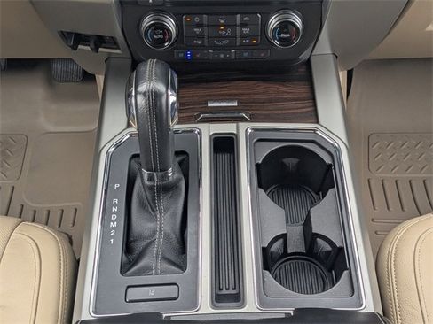 Used 2015 Ford F150 Lariat w/ Equipment Group 502A Luxury image 20