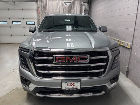 New 2026 GMC Yukon Elevation image 6