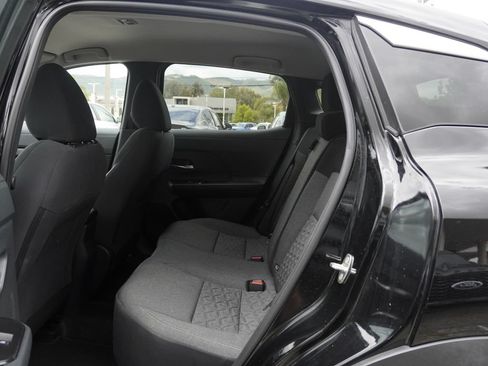 Used 2025 Nissan Kicks SV FWD image 21