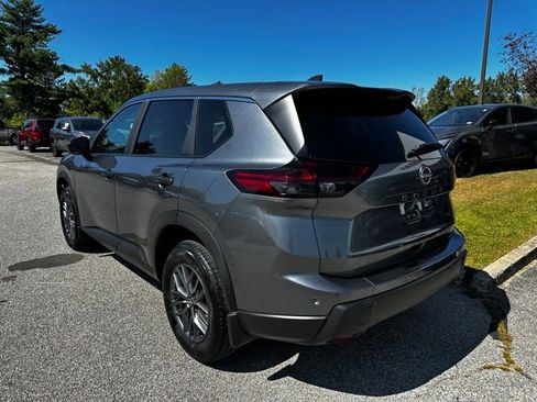 New 2026 Nissan Rogue S image 5