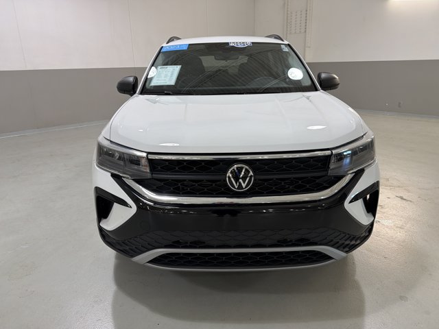Certified 2023 Volkswagen Taos S AWD/4WD image 2