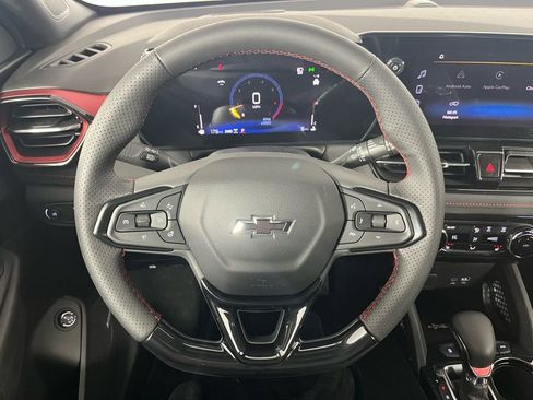 New 2026 Chevrolet Trax RS w/ Sunroof Package image 30