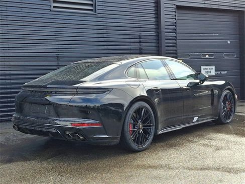 New 2026 Porsche Panamera GTS image 7