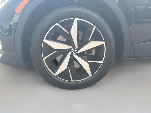 Used 2023 Volkswagen ID.4 Pro S AWD/4WD image 11