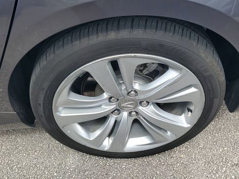 Used 2023 Acura TLX w/ Technology Package FWD image 5