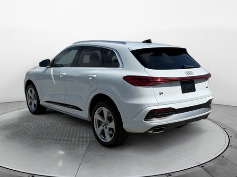 Certified 2025 Audi Q5 Premium Plus w/ Premium Plus AWD/4WD image 5