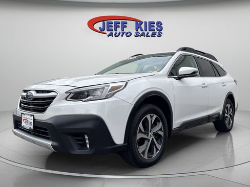 Used 2020 Subaru Outback Limited image 1