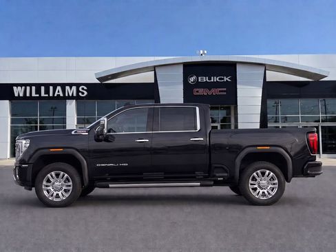 Used 2022 GMC Sierra 2500 Denali w/ Technology Package AWD/4WD image 4