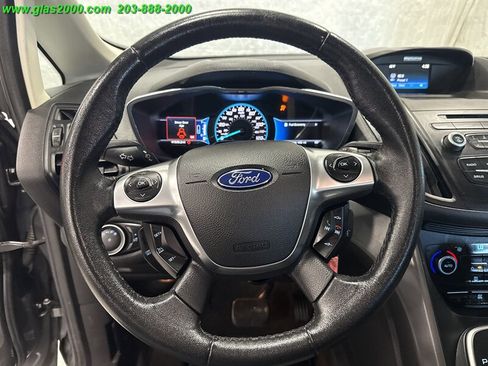 Used 2017 Ford C-MAX SE image 4