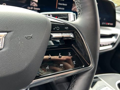 Used 2024 Cadillac Lyriq Sport image 24