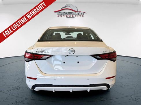 Used 2024 Nissan Sentra SV FWD image 18