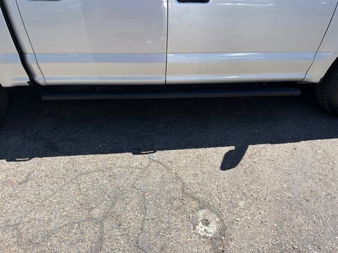 Used 2018 Ford F150 XLT AWD/4WD image 27