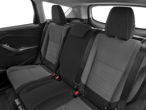 Used 2017 Ford Escape SE w/ Equipment Group 201A image 14