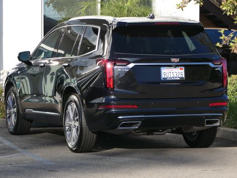 New 2025 Cadillac XT6 Premium Luxury image 3