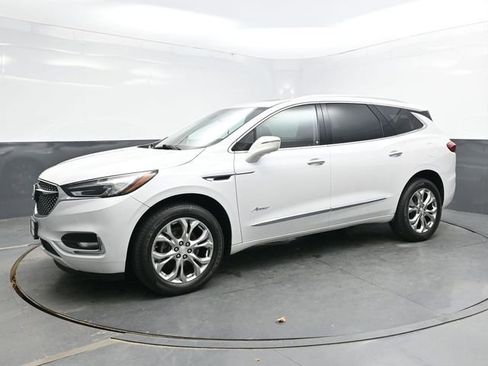 Used 2020 Buick Enclave Avenir w/ Avenir Technology Package image 3