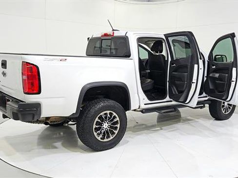 Used 2018 Chevrolet Colorado ZR2 AWD/4WD image 32