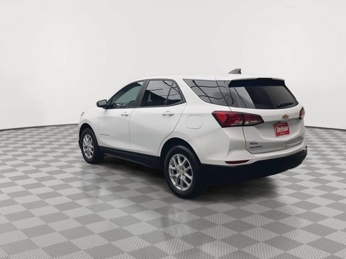 Used 2023 Chevrolet Equinox LS w/ LS Convenience Package AWD/4WD image 34