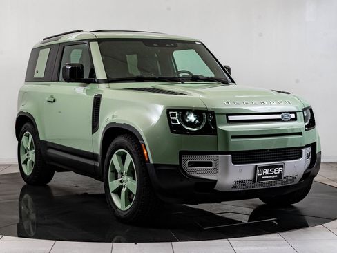 Used 2023 Land Rover Defender 110 75th Limited Edition image 12