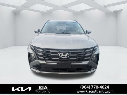Used 2025 Hyundai Tucson SEL FWD image 8