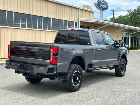 New 2026 Ford F350 Platinum w/ Tremor Off-Road Package AWD/4WD image 12