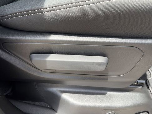 New 2026 RAM 1500 Express image 34