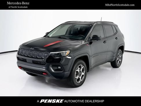 Used 2022 Jeep Compass Trailhawk w/ Trailhawk Elite Group AWD/4WD image 1