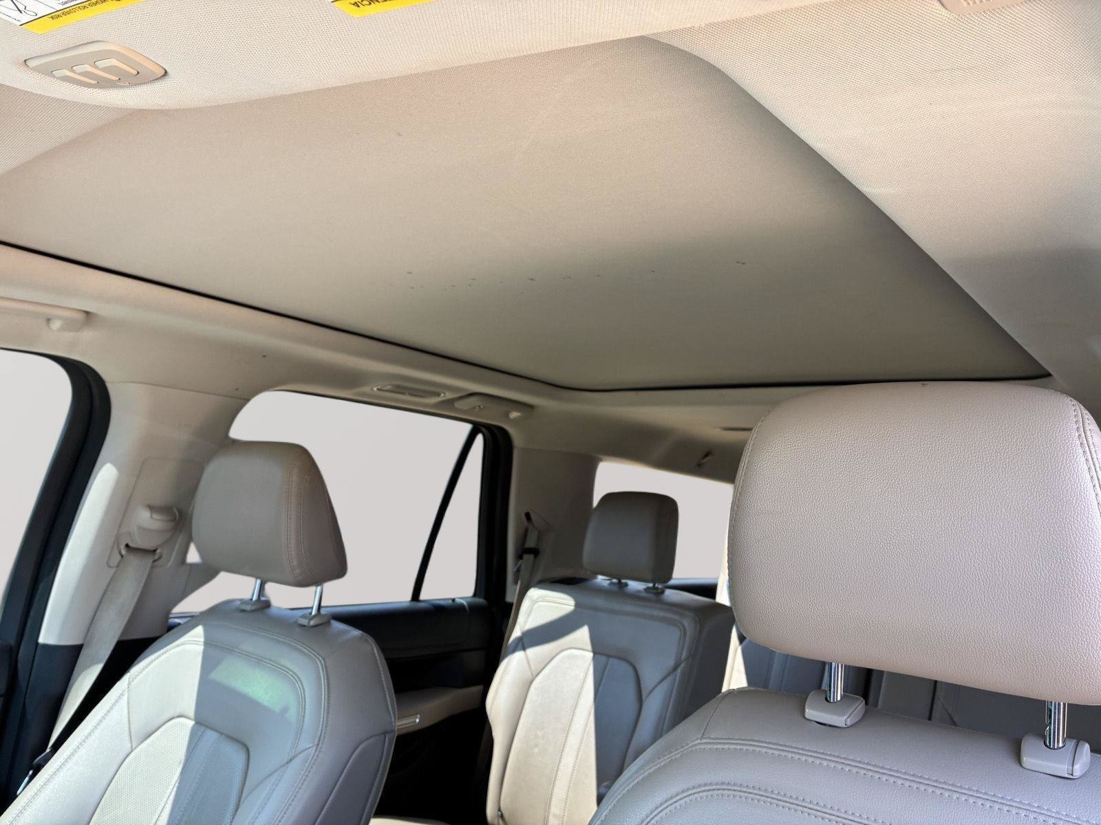 Used 2022 Ford Expedition Max Limited RWD image 23
