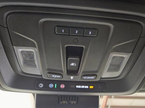 Used 2022 GMC Sierra 1500 AT4 w/ AT4 Premium Package image 68