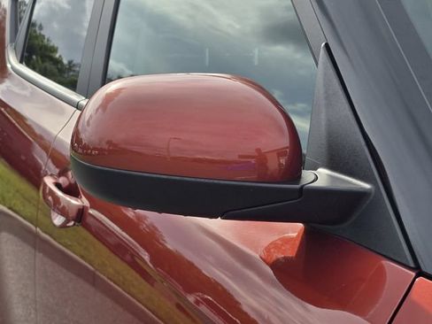 Certified 2023 Kia Soul LX w/ LX Technology Package FWD image 13