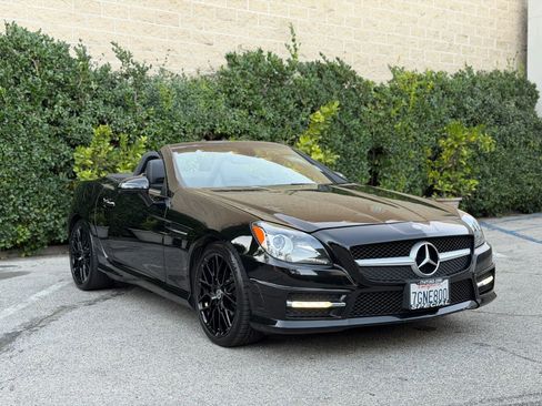 Used 2012 Mercedes-Benz SLK 350 image 15