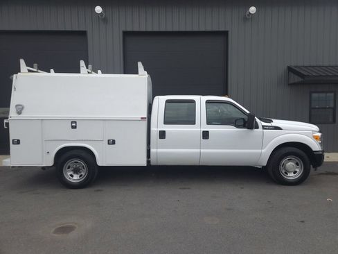 Used 2016 Ford F350 XL image 5