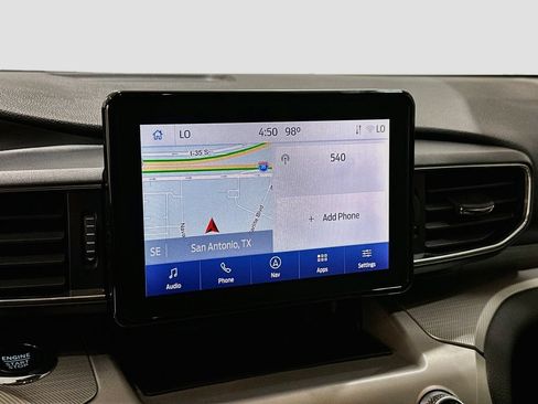 Used 2022 Ford Explorer XLT w/ Equipment Group 202A RWD image 15